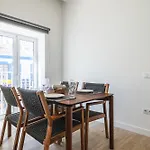 Downtown 1 Bedroom E - 150m From The البوفيرا