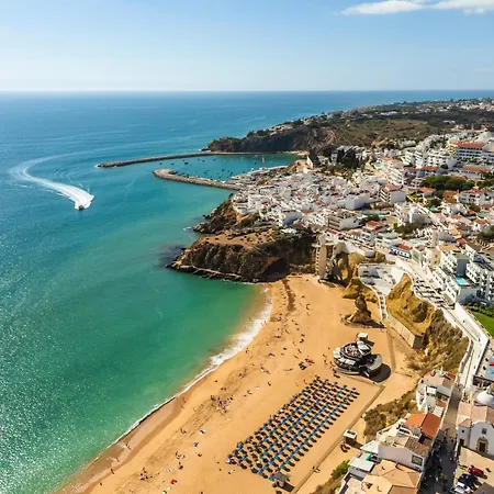 Downtown 1 Bedroom E - 150m From The Albufeira